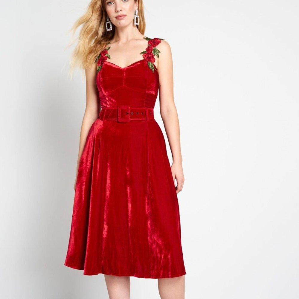 MODCLOTH x Collectif - Slay, Belle! Red Velvet A-Line Dress